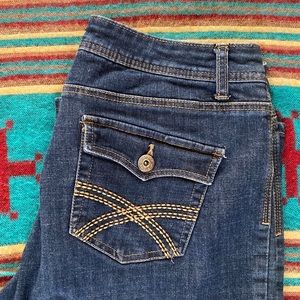 Wrangler High Rise Boot Cut Jeans Size 14